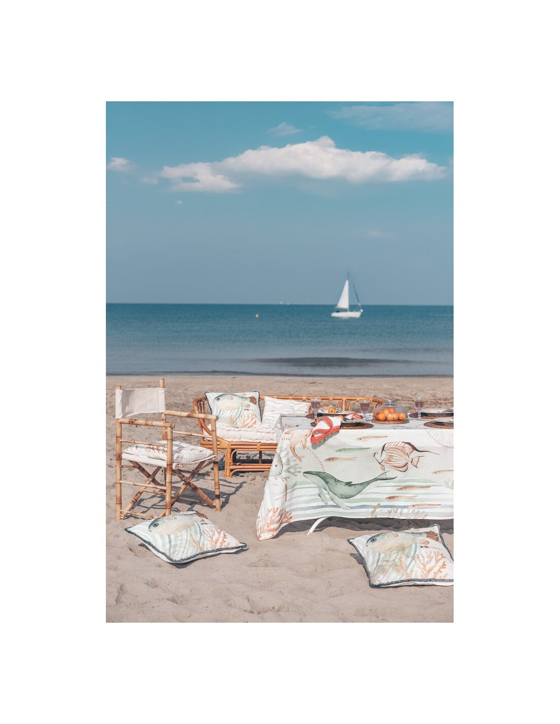Tavola sulla spiaggia con tessili marini — Alessandro Ricci Home Inspirations