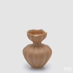 EDG Enzo De Gasperi Vaso Flow Sinuoso in Vetro Marrone Chiaro H 19 cm. D 15 cm.