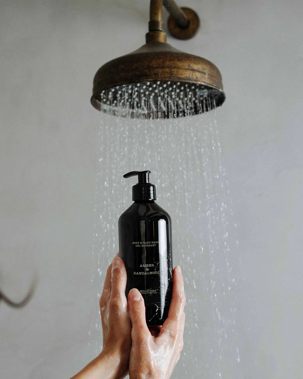 Cereria Mollá 1899 Sapone Body & Hand Wash Dispenser 500 ml. Amber & Sandalwood